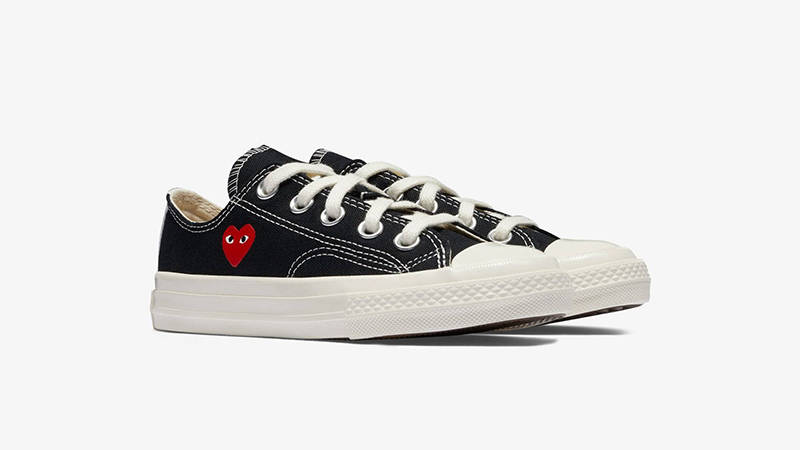 Comme des Garcons Play x Converse Chuck 70 Low Kids Red Heart Black front