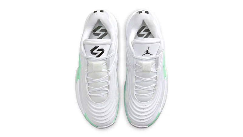Jordan Luka 3 Photo Finish HQ5054-107 middle