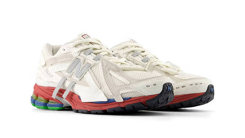 New Balance 1906A Tech Explosion White M1906AB front