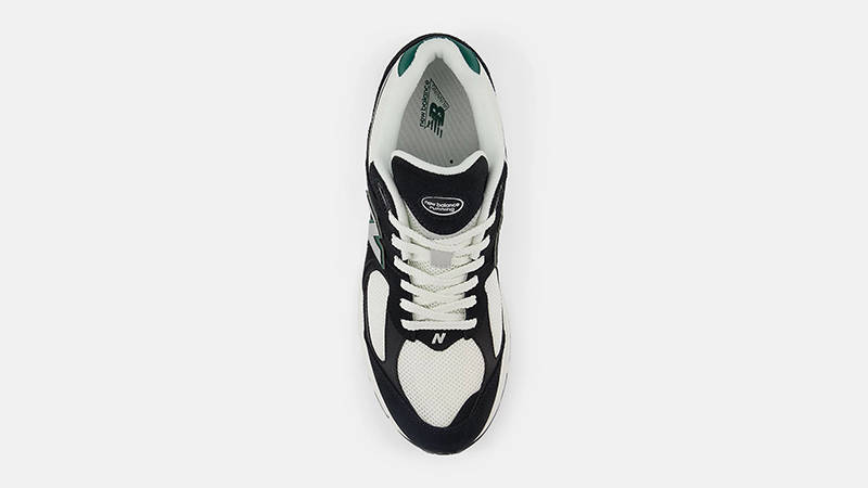 New Balance 2002R Black Green M2002RRA middle