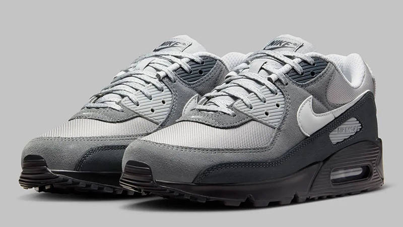 air max 90 triple grey