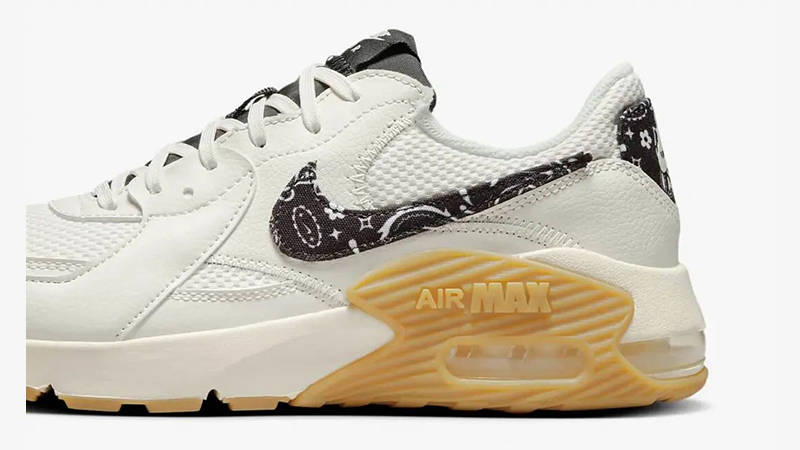 nike air max excee white yellow