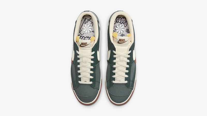 Nike Blazer Low Pro Club Notebook Scribbles FV0337-300 middle
