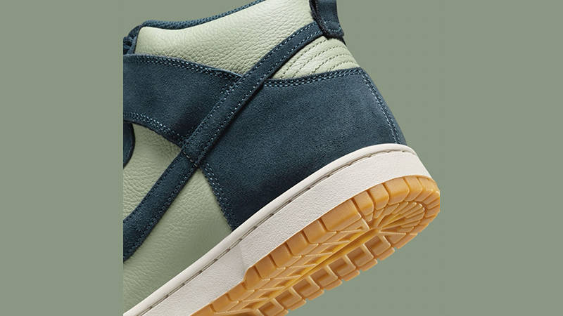 Nike Dunk High Jade Navy FZ4739-300 heel