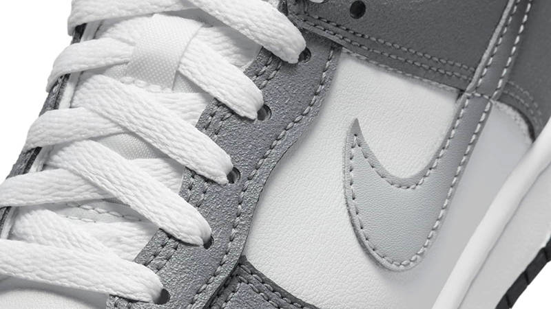 Nike Dunk Low GS Gradient Swoosh Grey HM9617-001 Detail