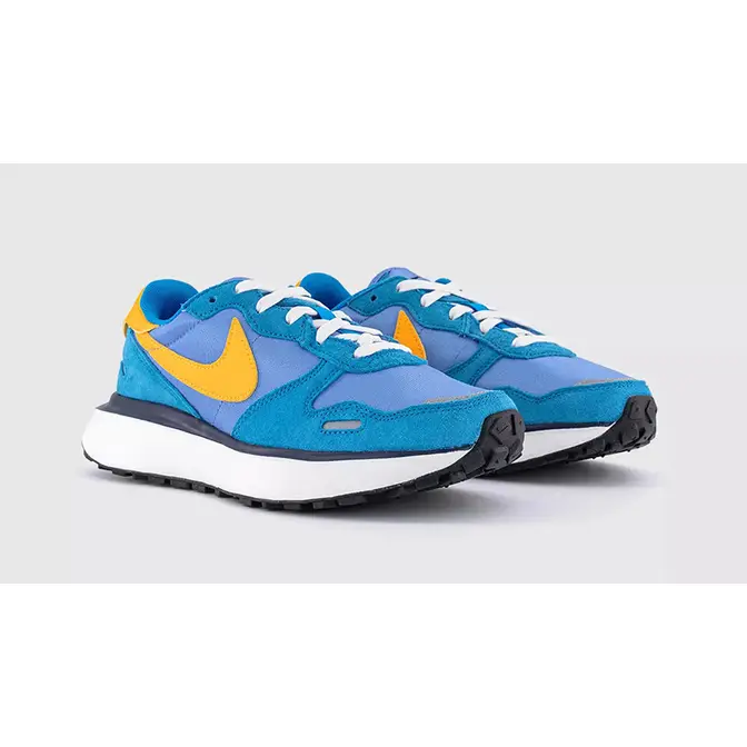 スニーカー Nike FW24 PHOENIX WAFFLE (FD2196 401) 楽天市場】NIKE WMNS PHOENIX WAFFLE ナイキ ウィメンズ