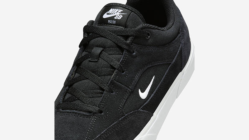 Nike SB Malor Black FV6064-001 tongue