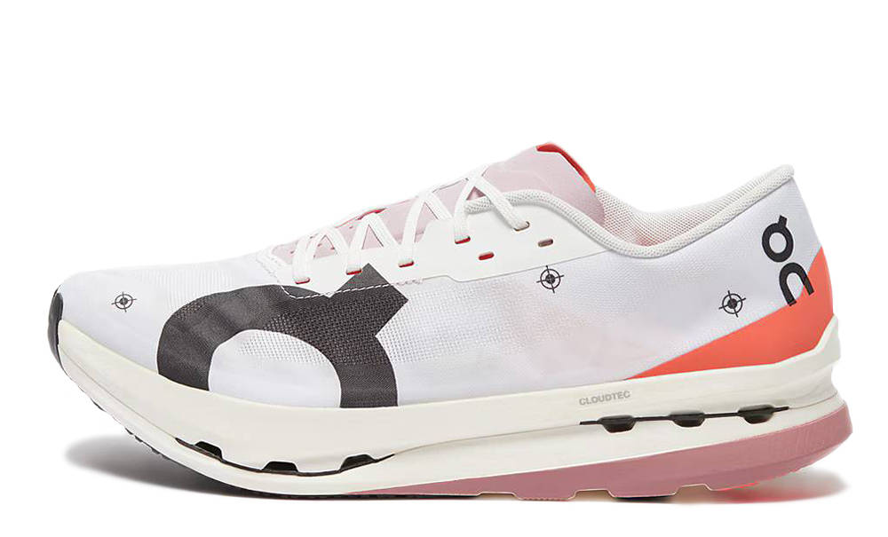 On Running Cloudboom Echo 3 White Flame