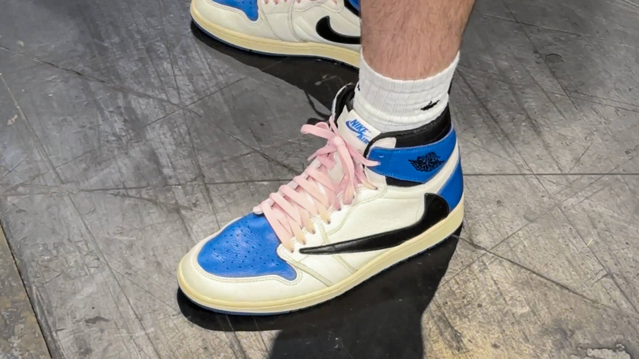 Best Sneakers Spotted At Crepe City Birmingham - Travis Scott x fragment design x Jordan 1 High (2021)