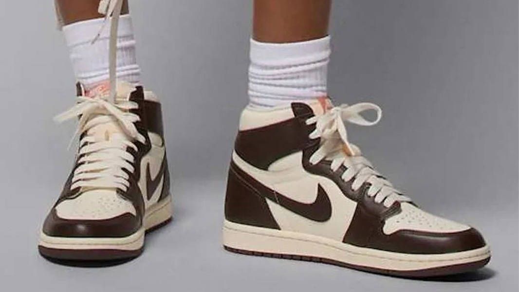 Air Jordan High OG Baroque Brown FD2596-200 The Sole Supplier