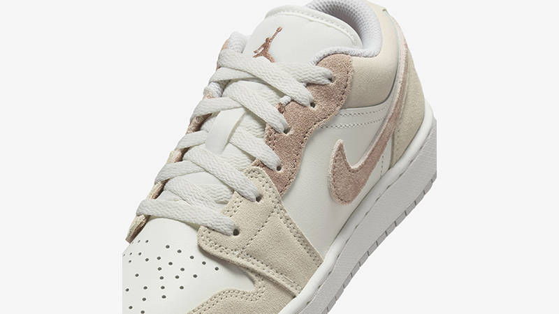 Air Jordan 1 Low GS Light Brown White HF1863-200 tongue