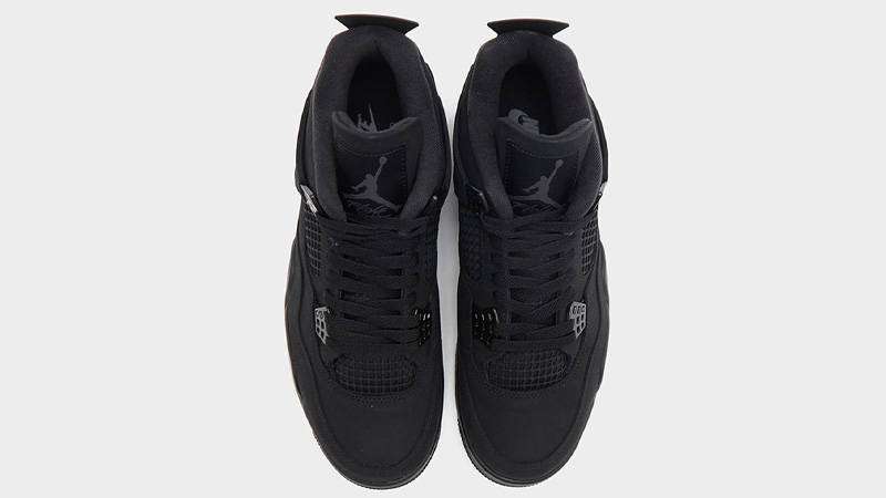 Air Jordan 4 Black Cat 2025 Middle
