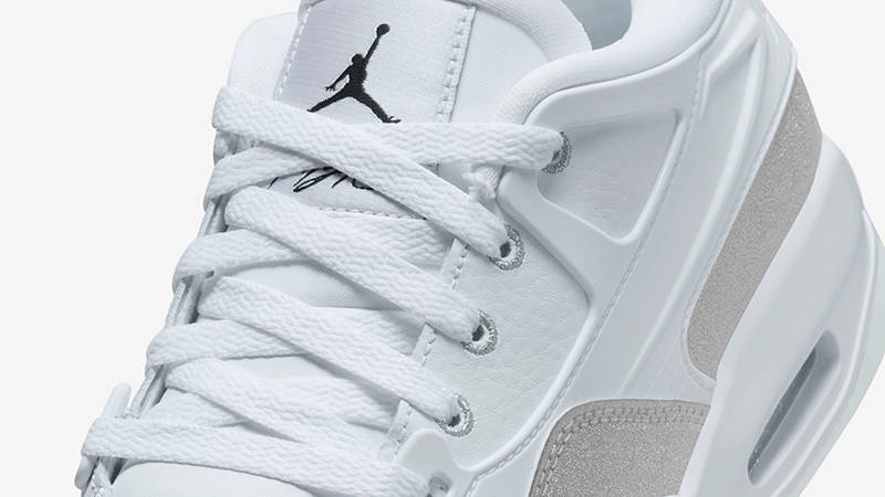 Air Jordan 4RM White Metallic Silver HQ3441-111 Detail