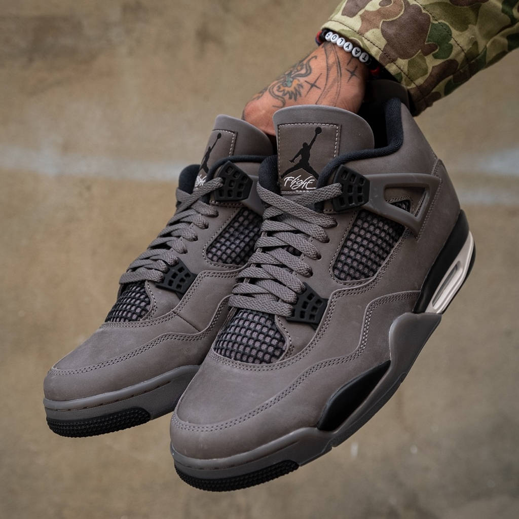 Air Jordan 4 Cave Stone In Hand
