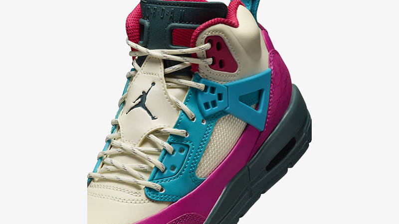 スニーカー 23cm JORDAN WINTERIZED SPIZIKE GS NIKE NEW* Youth NIKE AIR Jordan WINTERIZED SPIZIKE J (GS) BLACK