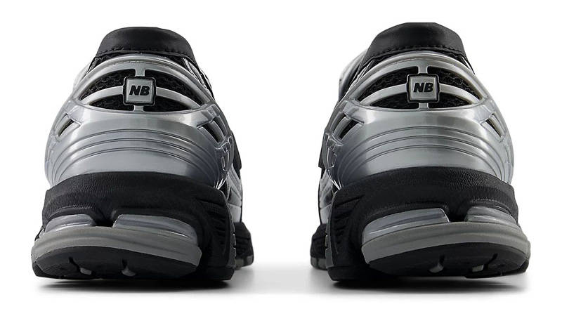 new-balance-1906l-loafer-black
