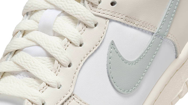 Nike Dunk Low GS Phantom Light Silver FB9109-109 Detail