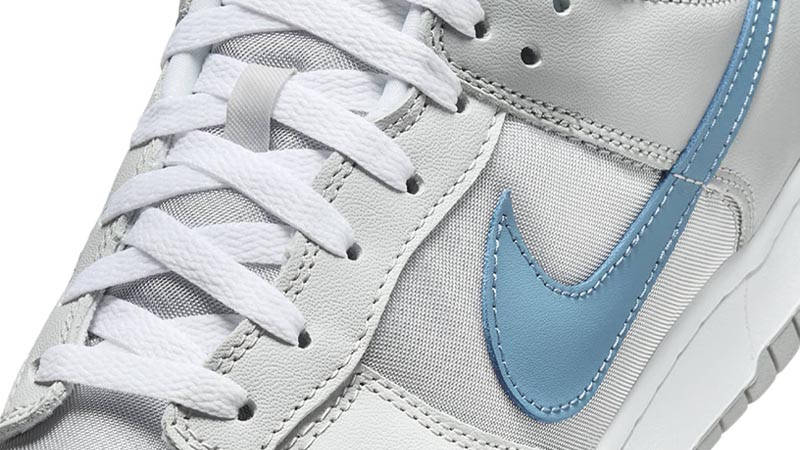 nike dunk silver surfer