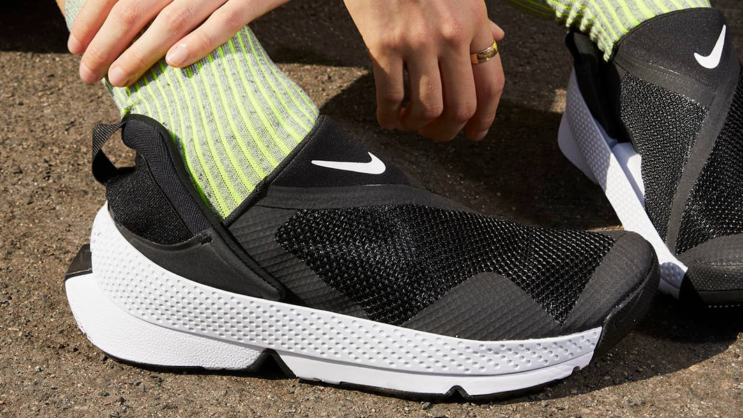 Nike Go FlyEase Black White DR5540-002 on feet