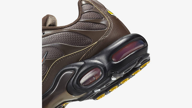 Nike TN Air Max Plus Baroque Brown Orange DM0032-200 heel