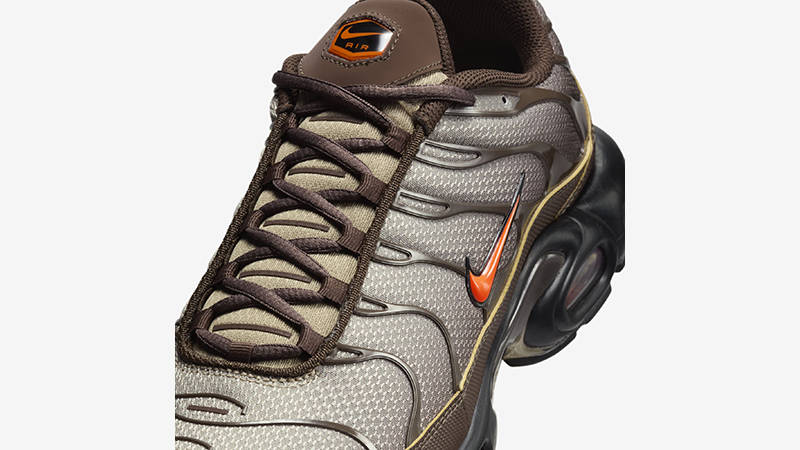 Nike TN Air Max Plus Baroque Brown Orange DM0032-200 tongue