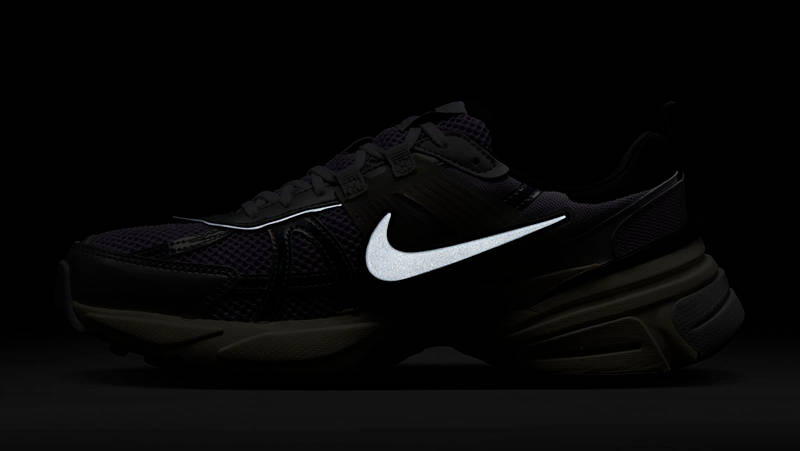 Nike V2K Run Doll Barely Grape HF1876-500 in dark