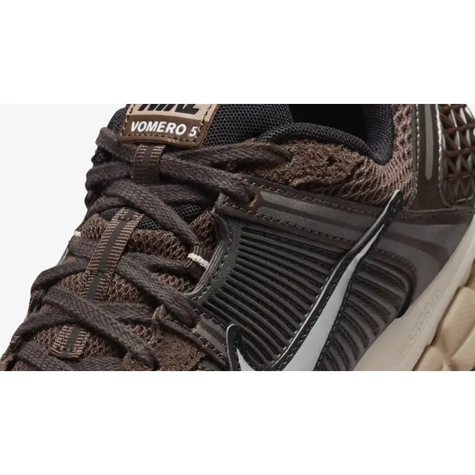 Nike Zoom Vomero 5 Baroque Brown Side Closeup