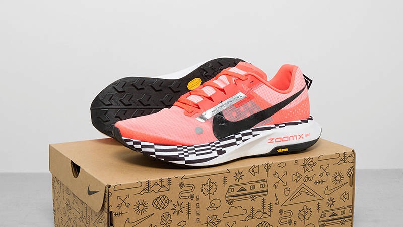 ☆NIKE ZOOMX ULTRAFLY TRAIL 白/黒/オレンジ 24.5cm ナイキ
