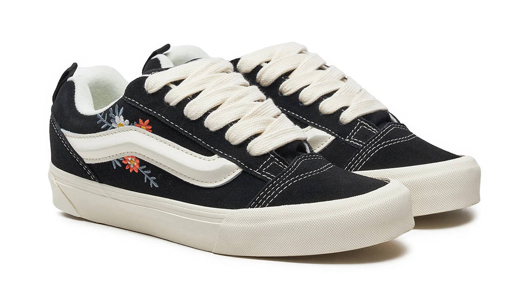 Vans Knu Skool Floral Black VN000CS0F2B1 Side