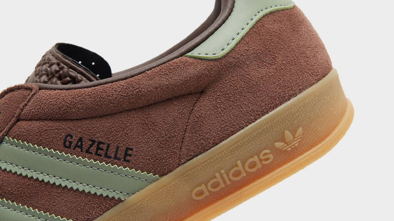 adidas Gazelle Indoor Auburn Silver Green Closeup