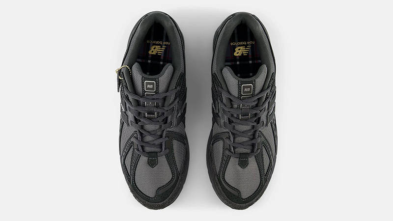 New Balance 1906R Grey Black M1906RHX middle