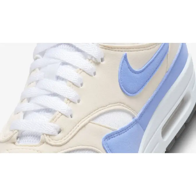 Nike Air Max 1 Royal Pulse Side Closeup