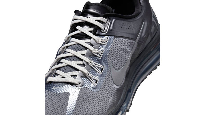 Nike Air Max 2013 Metallic Cool Grey HQ3481-099 tongue