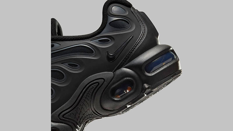 Nike Air Max Plus Drift GS Triple Black FV5921-002 heel