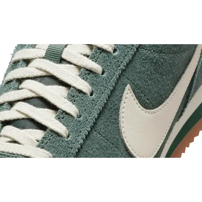 Old nike cortez new arrivals