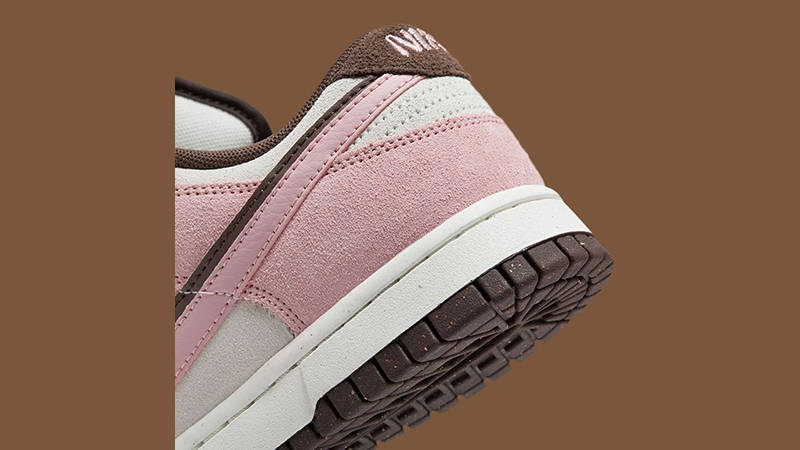 Nike Dunk Low 85 Double Swoosh Pink heel