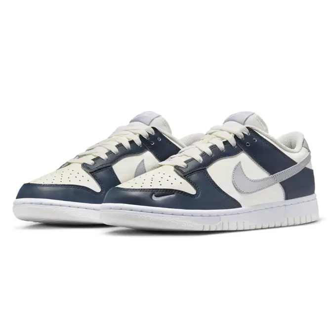 Nike Dunk Low Armory Navy Sail Front