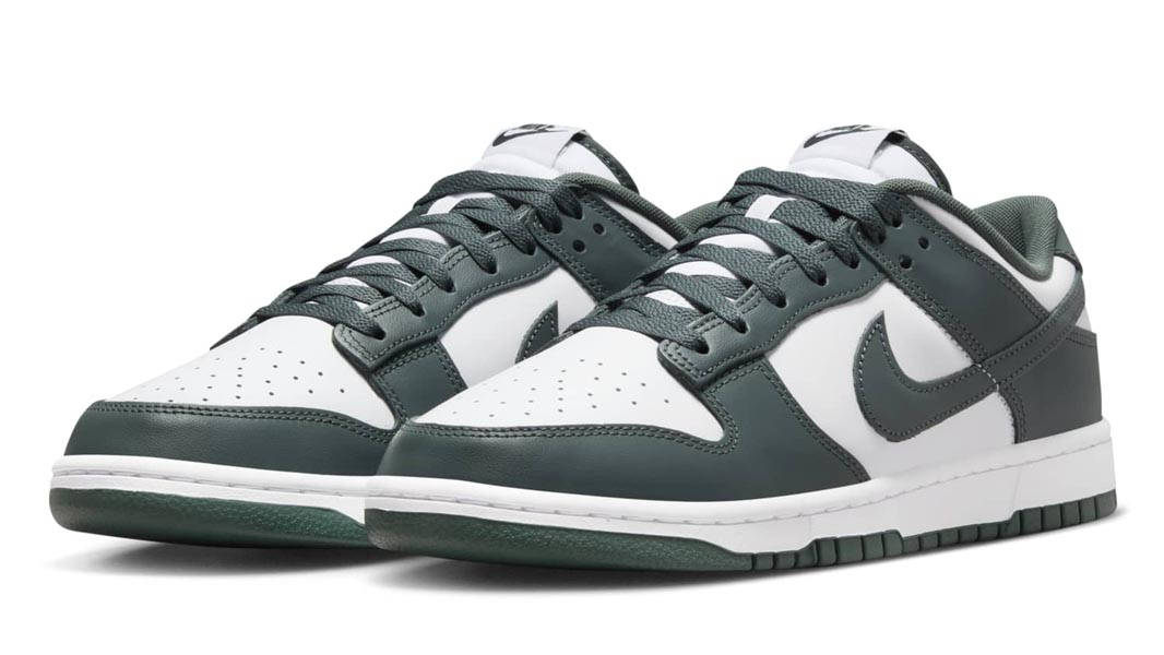Nike Dunk Low White Vintage Green Front