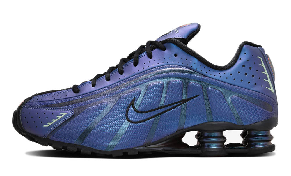 Nike Shox R4 Iridescent HQ3446-001