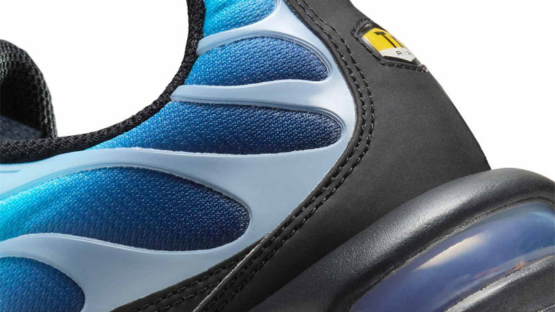 Nike TN Air Max Plus Barely Grape Blue Closeup