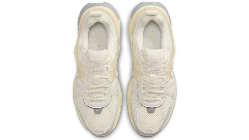 Nike V2K Run Pale Ivory Middle
