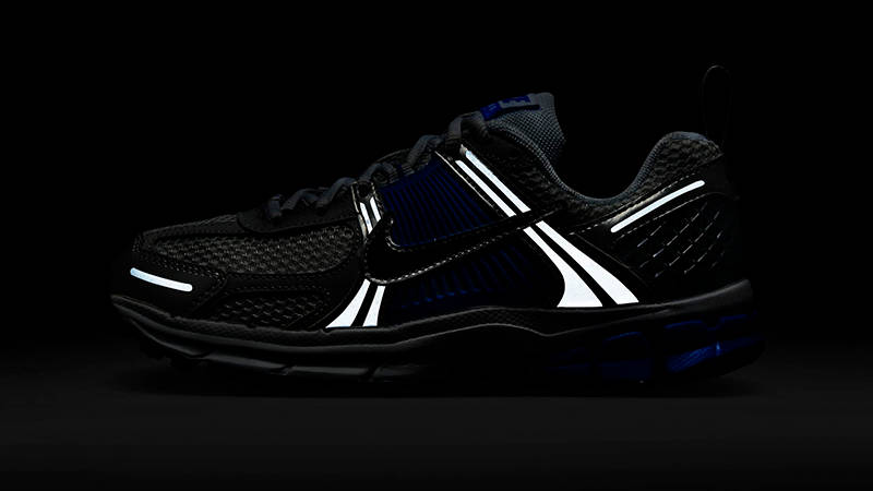 Nike Zoom Vomero 5 GS Photo Blue HF6998-103 in dark