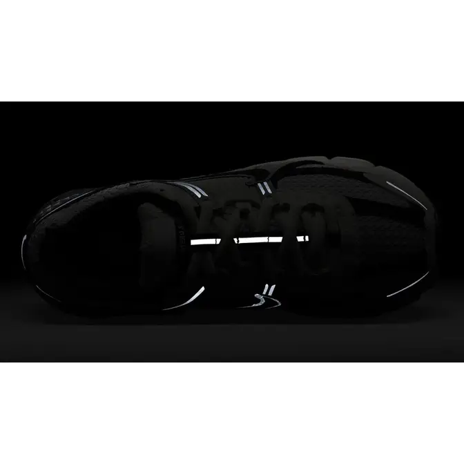 Nike Zoom Vomero 5 Photon Dust Black In Dark
