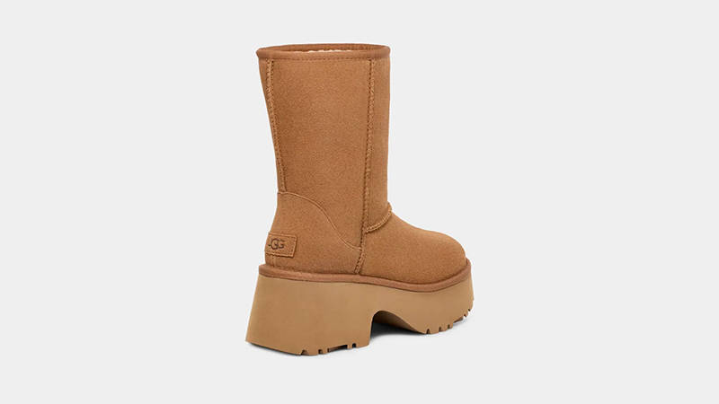 UGG Classic Short New Heights Boot Chestnut 1158310-CHE The