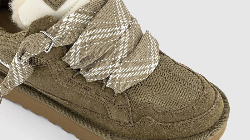 UGG Lowmel Antelope Top Closeup