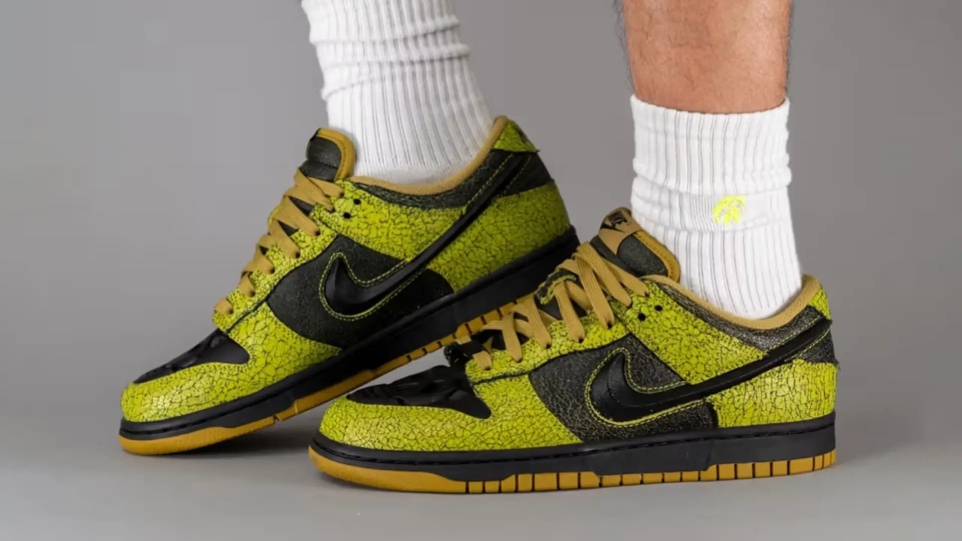 Nike Dunk Low Halloween First On Foot Look The Sole Supplier