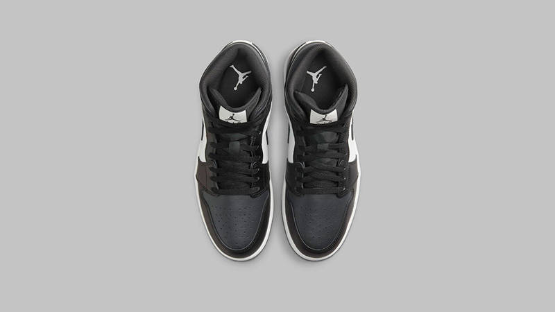 Air Jordan 1 Mid GS Off Noir Toe DQ8423-010 middle