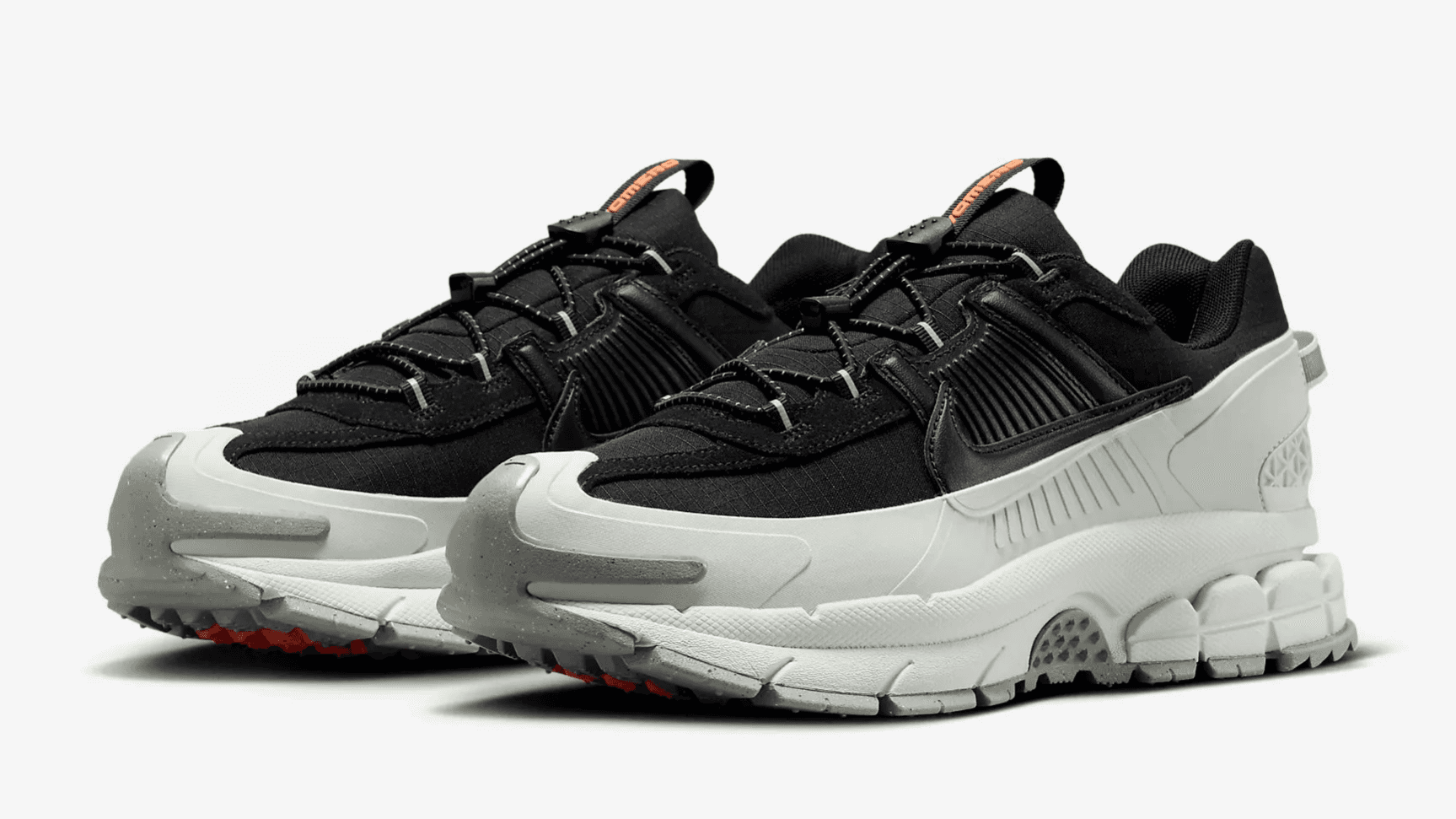 Nike Zoom Vomero 5 Roam Winterized Black Light Silver