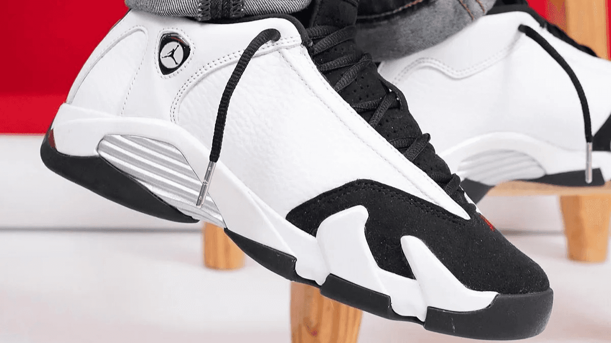 Nike Air Jordan 14 Retro Black Toe