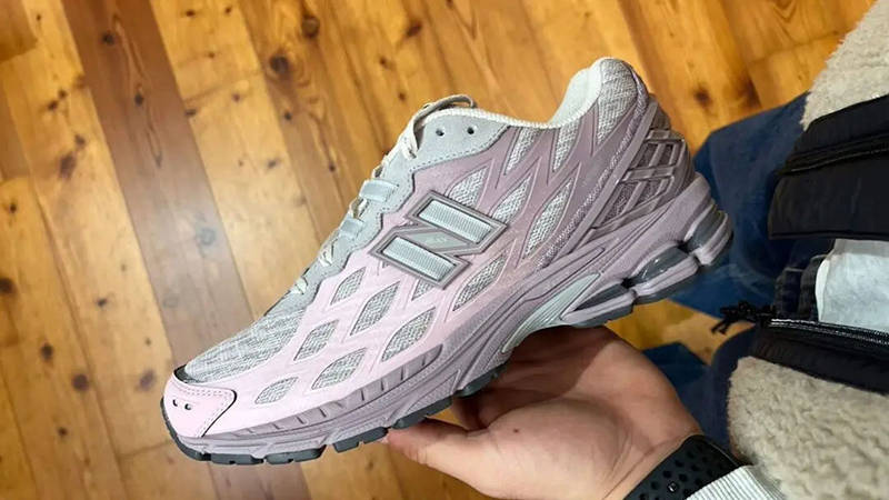 New Balance 1906M Reflective Pink